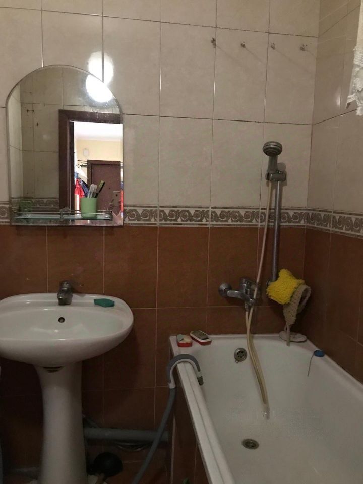 Продажа 3-комнатной квартиры, Саратов, Прокатная 4-я ул,  19