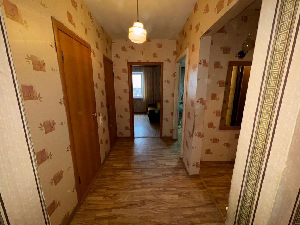 Продажа 2-комнатной квартиры, Саратов, Крекингский 5-й туп,  9/19