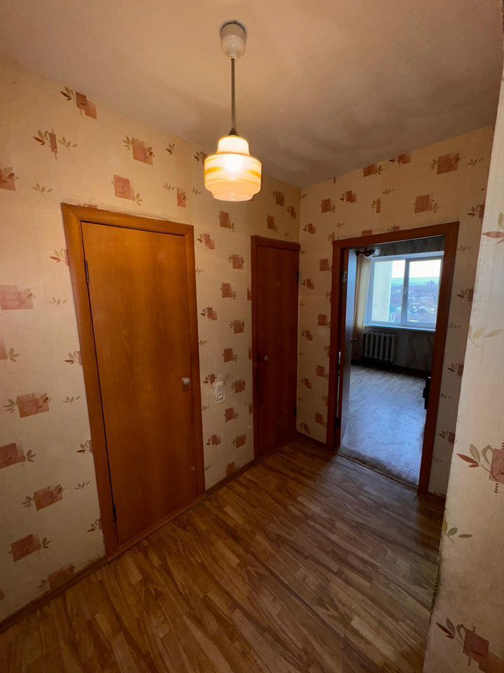 Продажа 2-комнатной квартиры, Саратов, Крекингский 5-й туп,  9/19