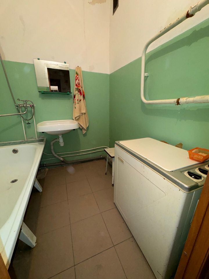 Продажа 2-комнатной квартиры, Саратов, Крекингский 5-й туп,  9/19