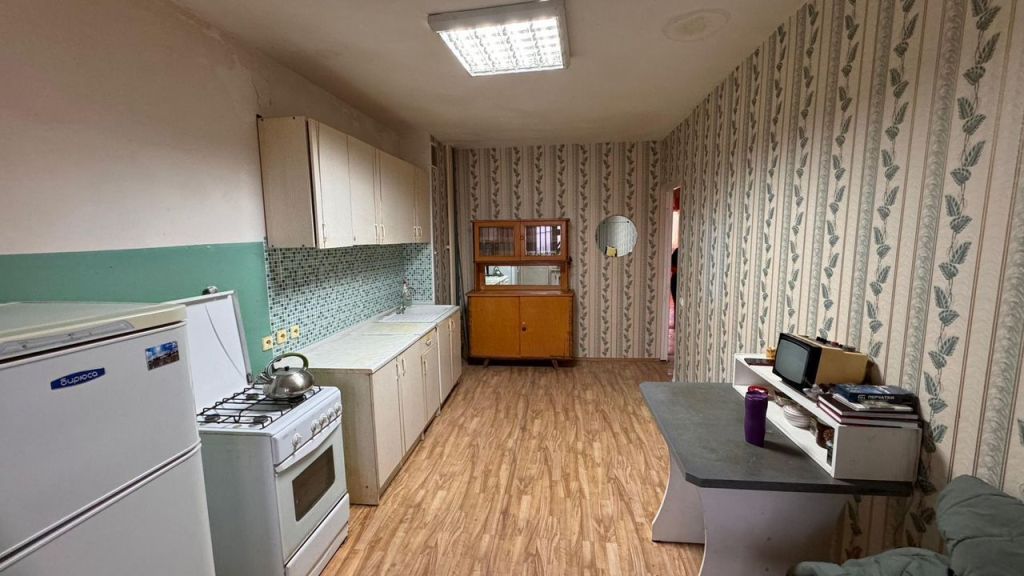 Продажа 2-комнатной квартиры, Саратов, Крекингский 5-й туп,  9/19