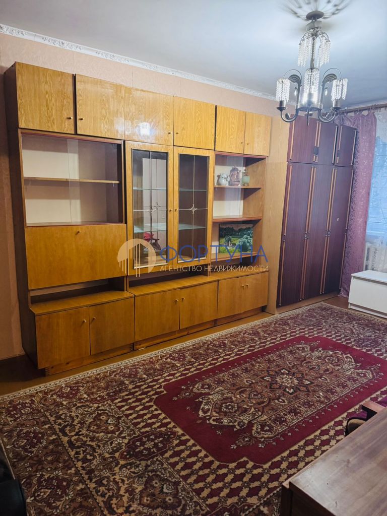 Продажа 2-комнатной квартиры, Белгород, Некрасова ул,  36