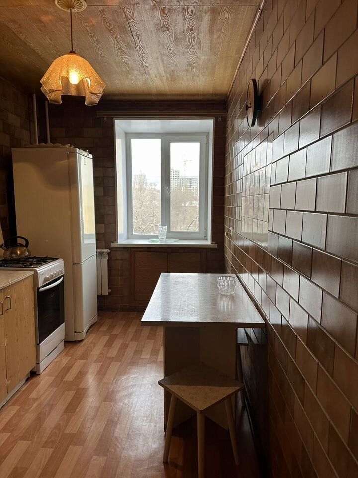 Продажа 3-комнатной квартиры, Саратов, Омская ул,  1а