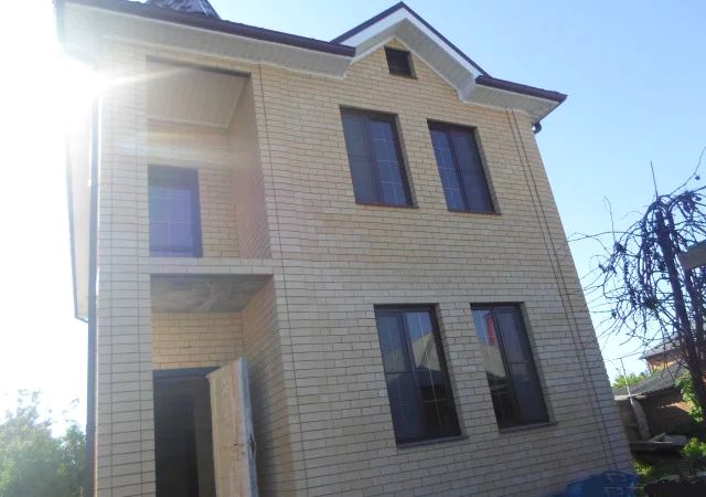 Продажа дома, 150м <sup>2</sup>, 3 сот., Ростов-на-Дону, Вятская ул