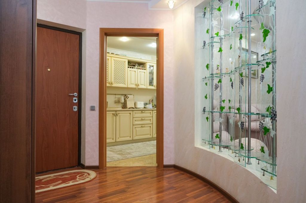 Продажа 3-комнатной квартиры, Саратов, Орджоникидзе ул,  13/2