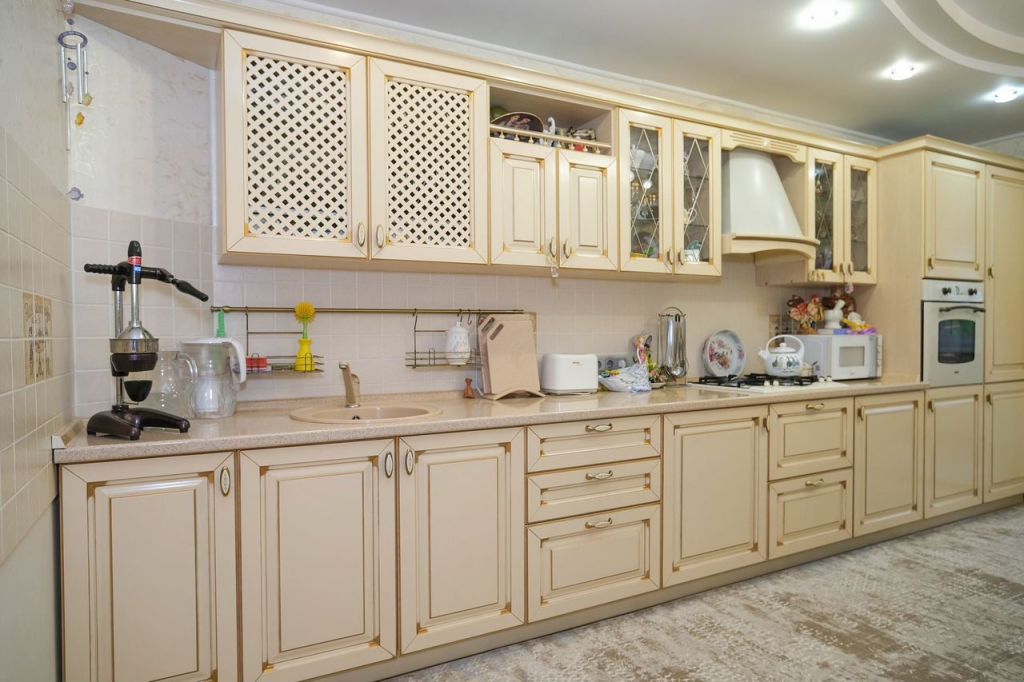 Продажа 3-комнатной квартиры, Саратов, Орджоникидзе ул,  13/2