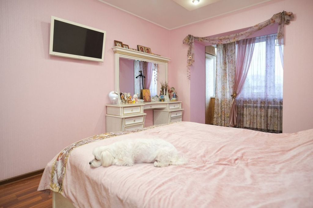 Продажа 3-комнатной квартиры, Саратов, Орджоникидзе ул,  13/2