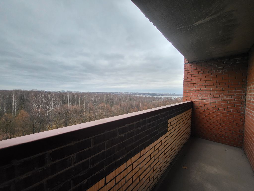 Продажа 2-комнатной квартиры, Кострома, Маршала Василевского бульвар,  11к2