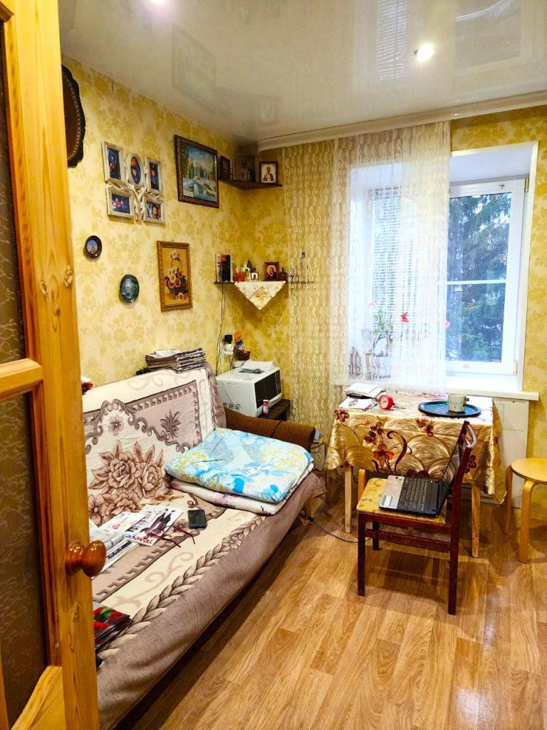 Продажа 2-комнатной квартиры, Бутурлино, комсомольская,  11