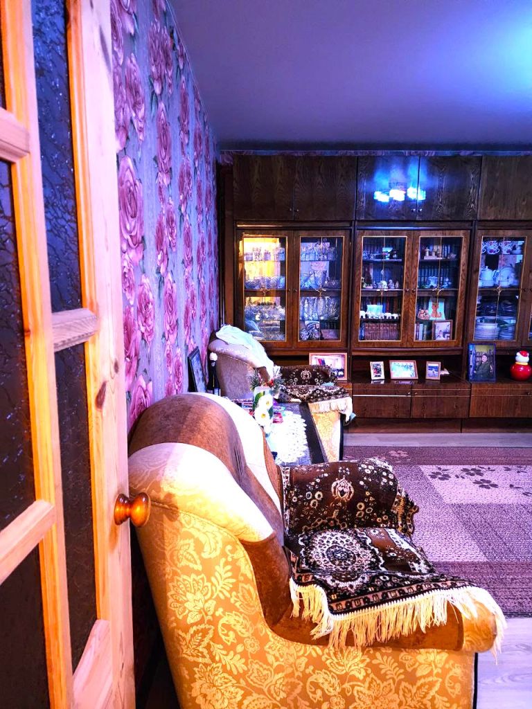 Продажа 2-комнатной квартиры, Бутурлино, комсомольская,  11