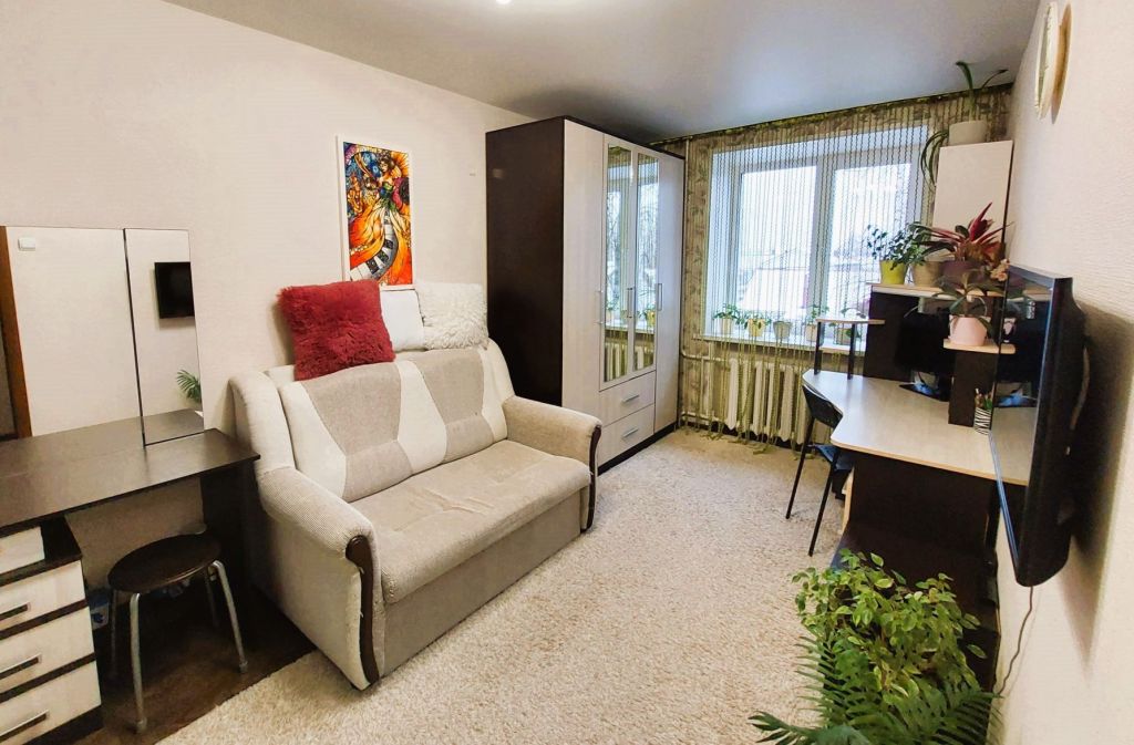 Продажа 2-комнатной квартиры, Кстово, Космонавтов ул,  7а