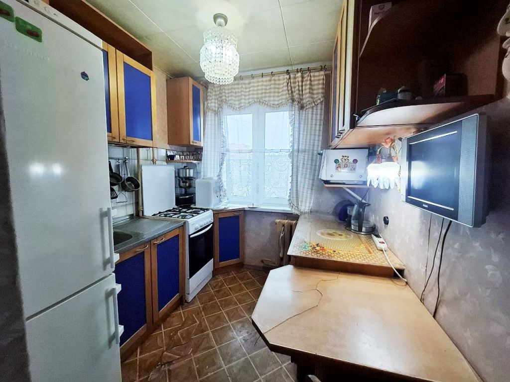 Продажа 2-комнатной квартиры, Нижний Новгород, 6-й микрорайон,  27