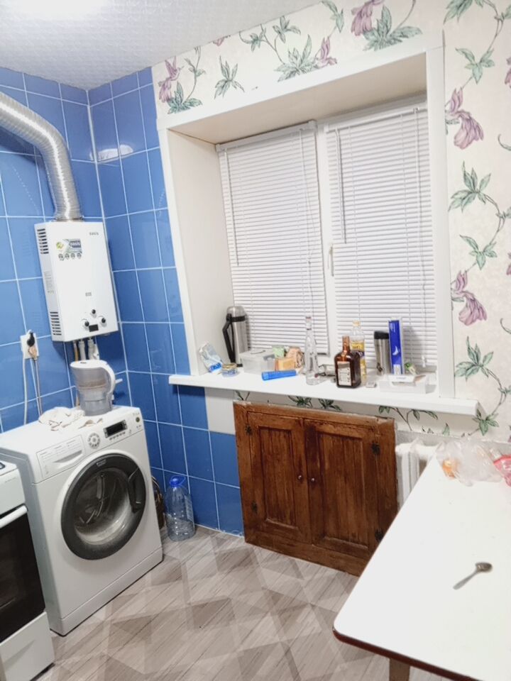 Продажа 2-комнатной квартиры, Новомосковск, Космонавтов ул,  7