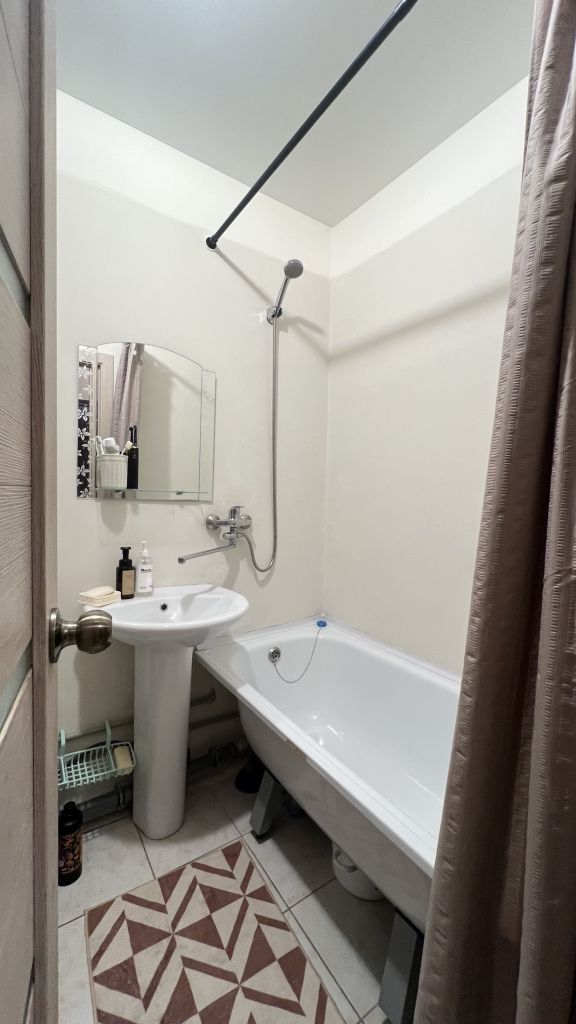 Продажа 1-комнатной квартиры, Нижний Новгород, Бориса Видяева ул,  14