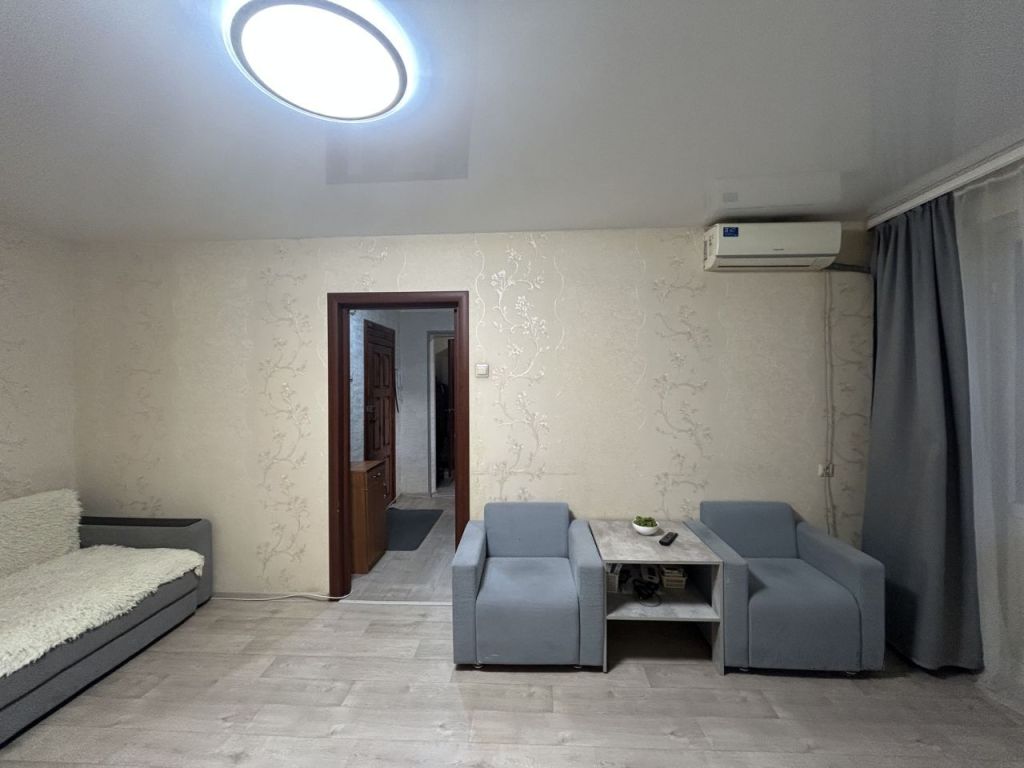 Продажа 2-комнатной квартиры, Саратов, Строителей пр-кт,  6А