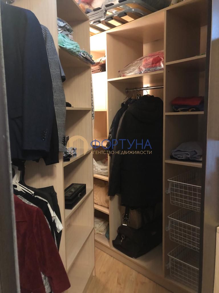 Продажа 1-комнатной квартиры, Белгород, Белгородского Полка ул,  62