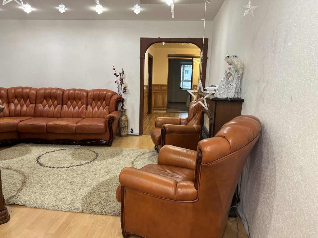 Продажа 3-комнатной квартиры, Нижний Новгород, Гагарина пр-кт,  109