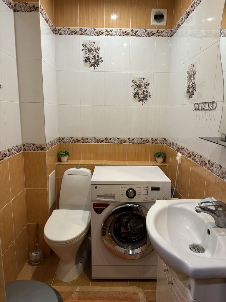 Продажа 3-комнатной квартиры, Нижний Новгород, Гагарина пр-кт,  109