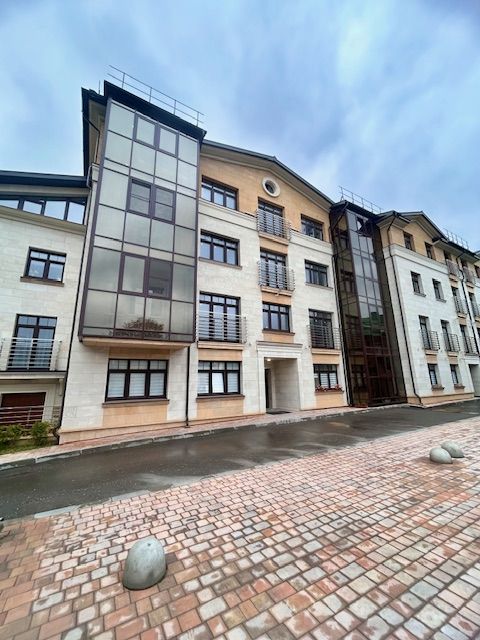 Продажа 3-комнатной квартиры, Тверь, Симеоновская ул,  71