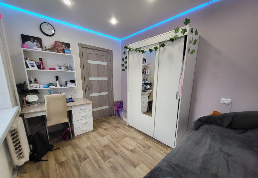 Продажа 4-комнатной квартиры, Кострома, Голубкова ул,  23