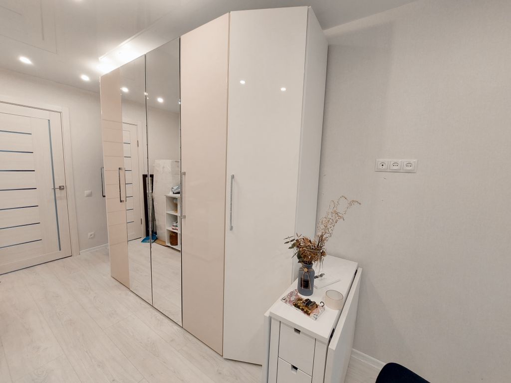 Продажа 2-комнатной квартиры, Дзержинск, Петрищева ул,  17