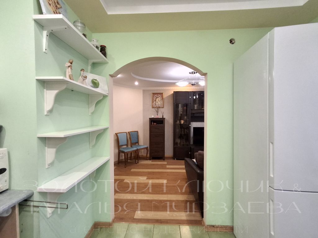 Продажа 5-комнатной квартиры, Нижний Новгород, Маршала Казакова ул,  6а