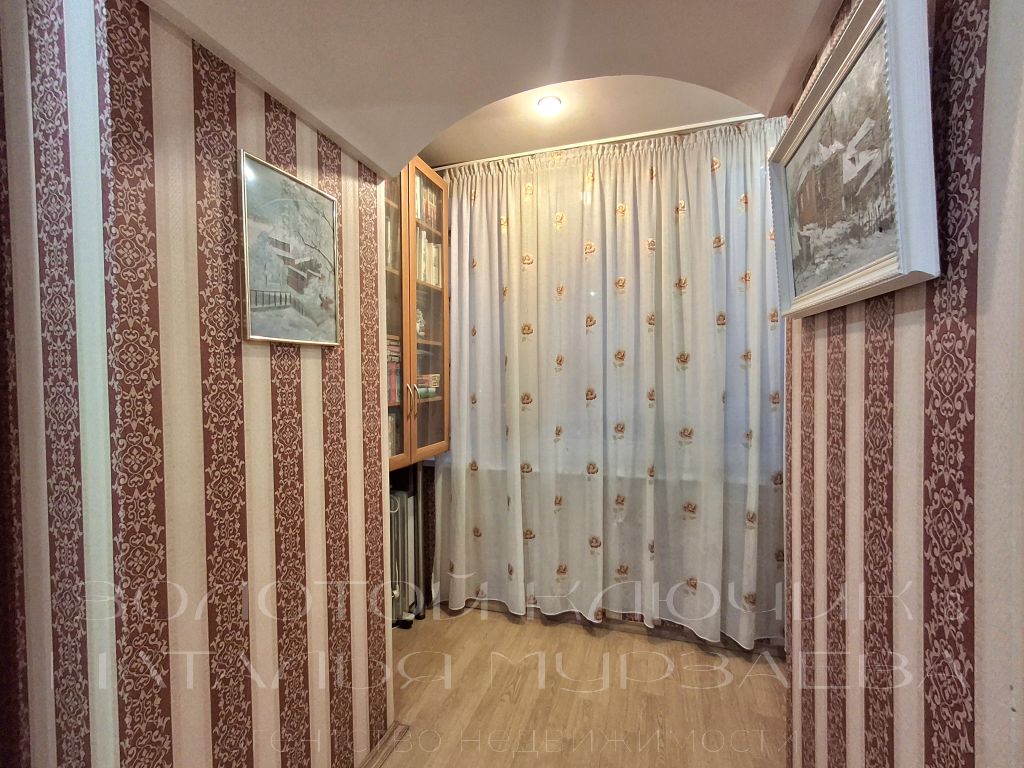 Продажа 5-комнатной квартиры, Нижний Новгород, Маршала Казакова ул,  6а