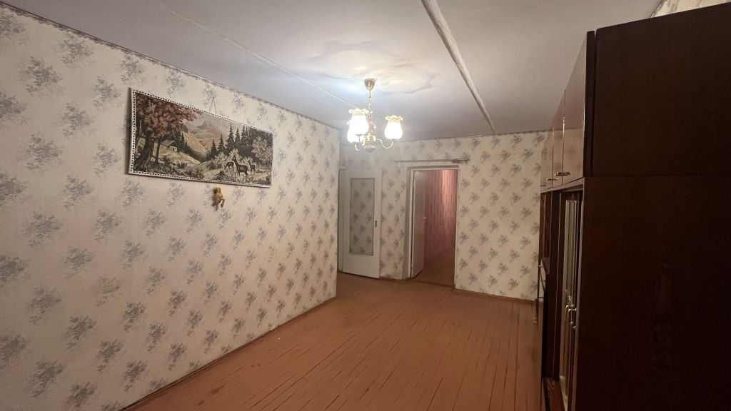 Продажа 3-комнатной квартиры, Балахна, Чапаева ул,  7