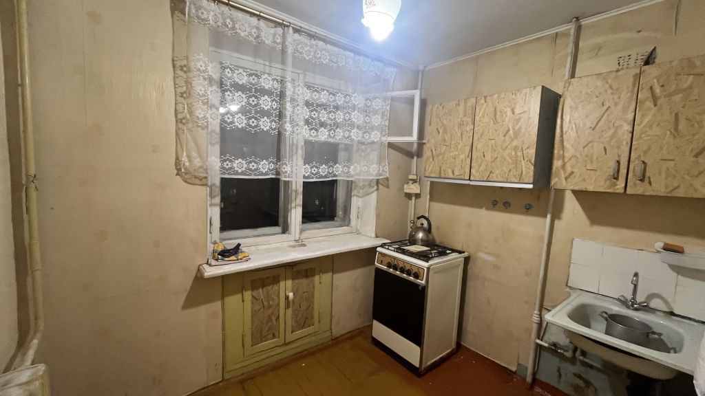 Продажа 3-комнатной квартиры, Балахна, Чапаева ул,  7