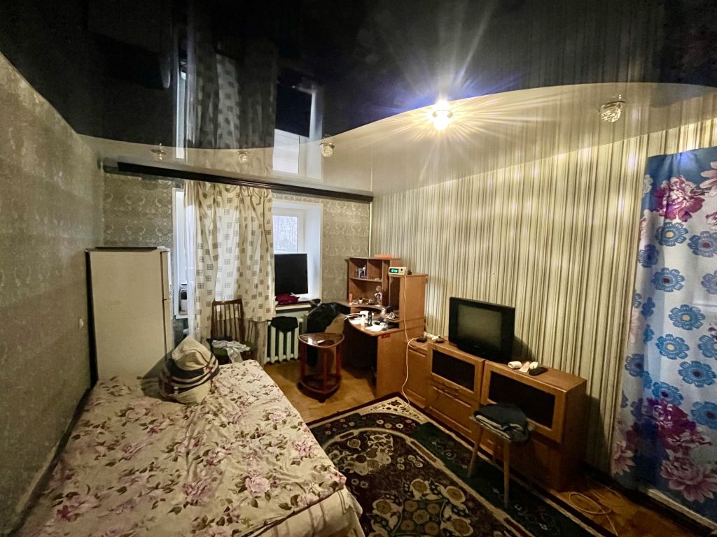 Продажа 2-комнатной квартиры, Балахна, Революции пр-кт,  80