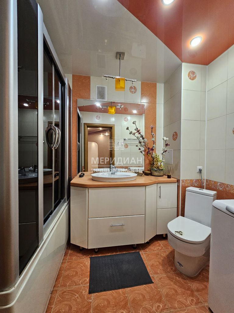 Продажа 2-комнатной квартиры, Бор, Луначарского ул,  204а