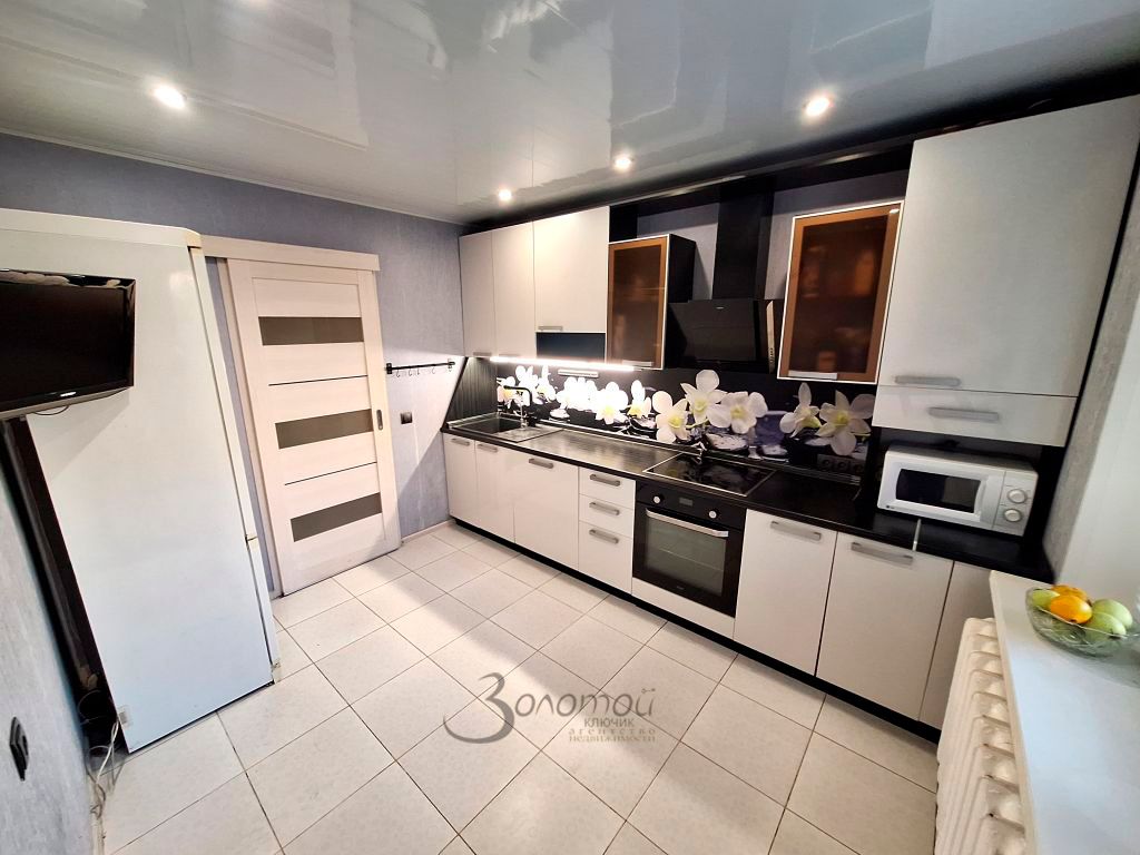 Продажа 3-комнатной квартиры, Нижний Новгород, Аркадия Гайдара ул,  26