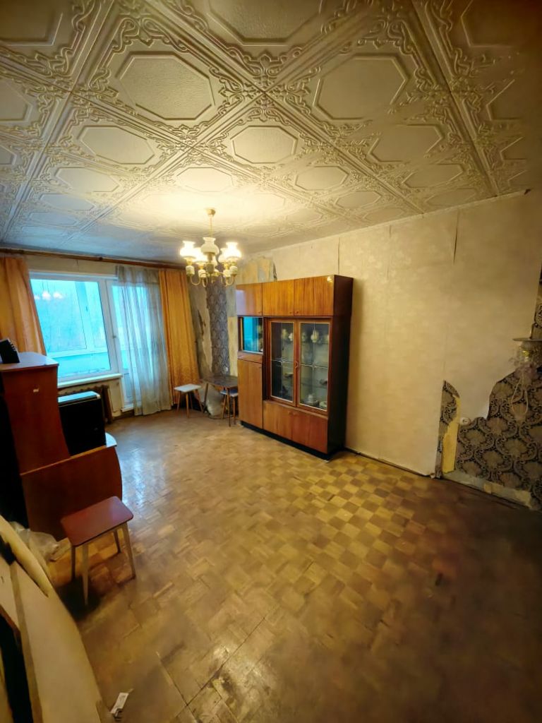 Продажа 2-комнатной квартиры, Чехов, Вокзальная пл,  4