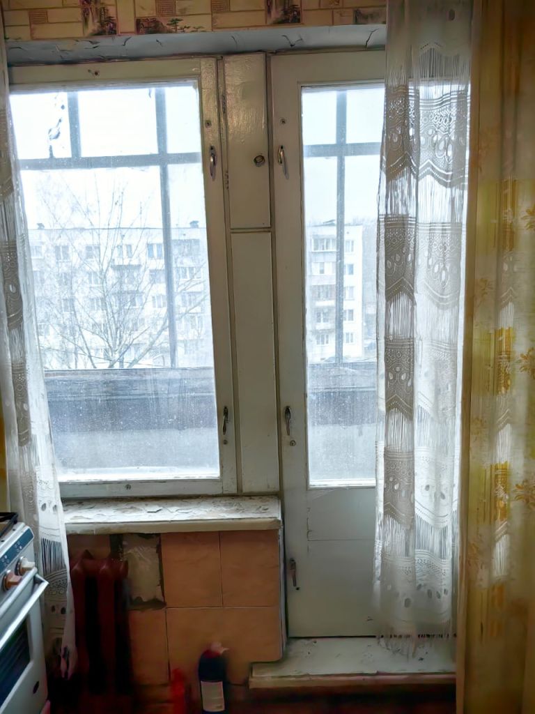 Продажа 2-комнатной квартиры, Чехов, Вокзальная пл,  4