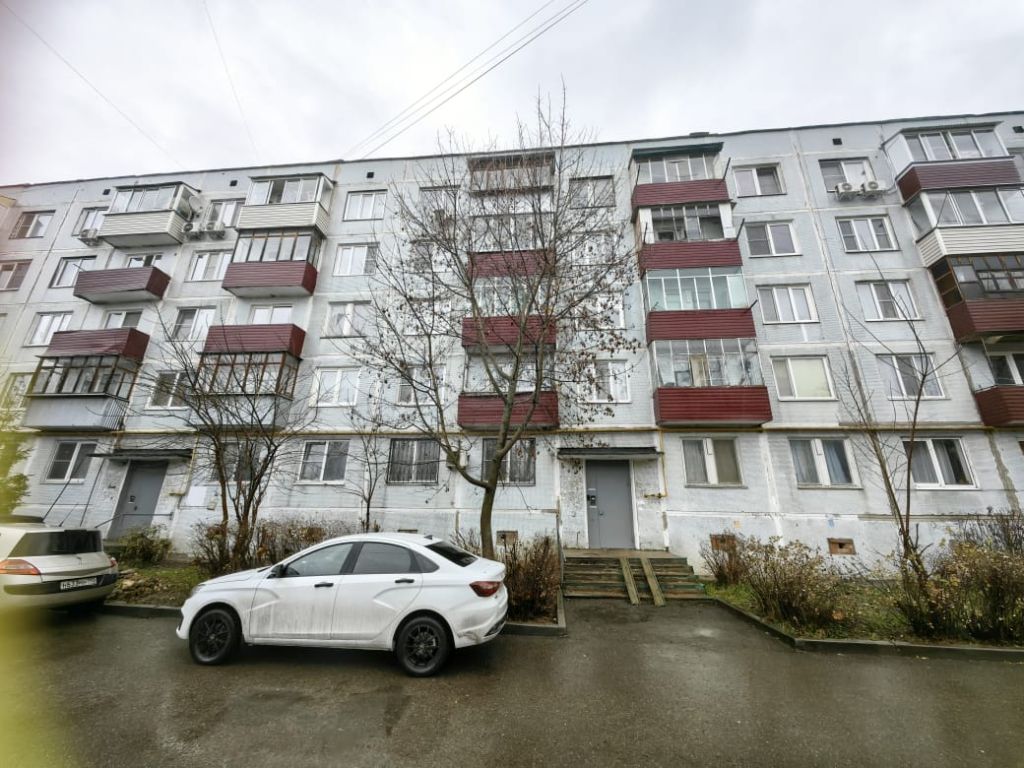 Продажа 2-комнатной квартиры, Чехов, Вокзальная пл,  4