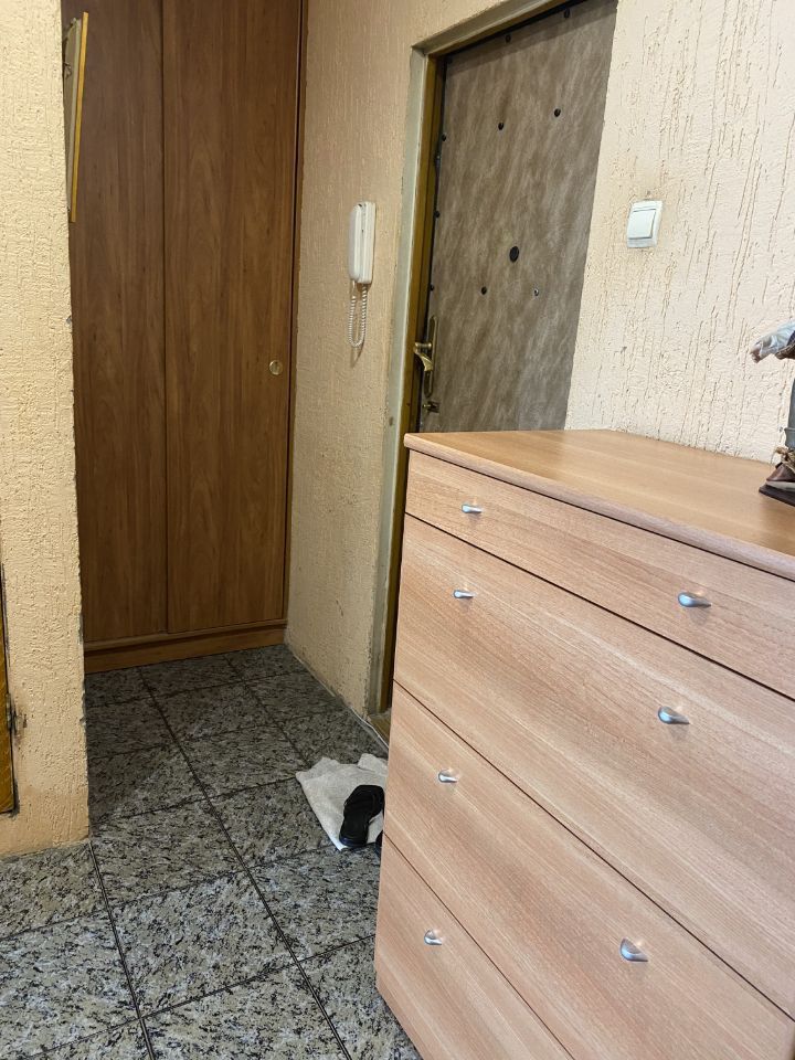 Продажа 1-комнатной квартиры, Саратов, Луговая ул,  40/60