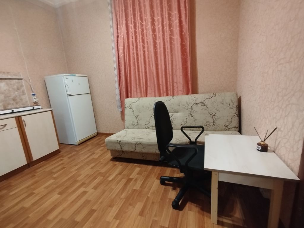 Аренда комнаты, 27м <sup>2</sup>, Нижний Новгород, Бекетова ул,  26/1