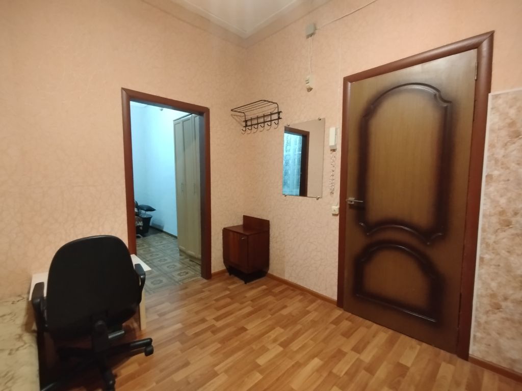 Аренда комнаты, 27м <sup>2</sup>, Нижний Новгород, Бекетова ул,  26/1