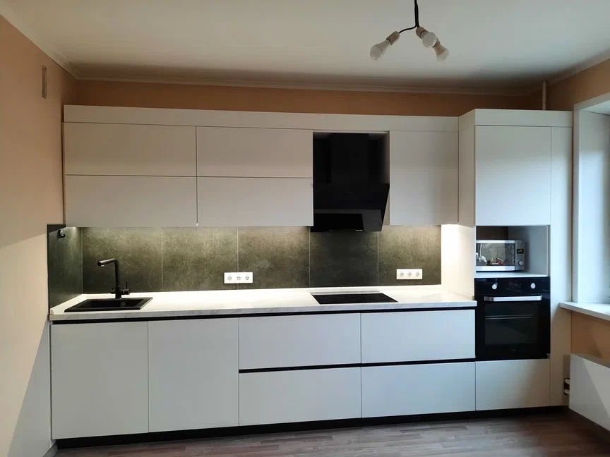 Продажа 3-комнатной квартиры, Кострома, Олега Юрасова ул,  1