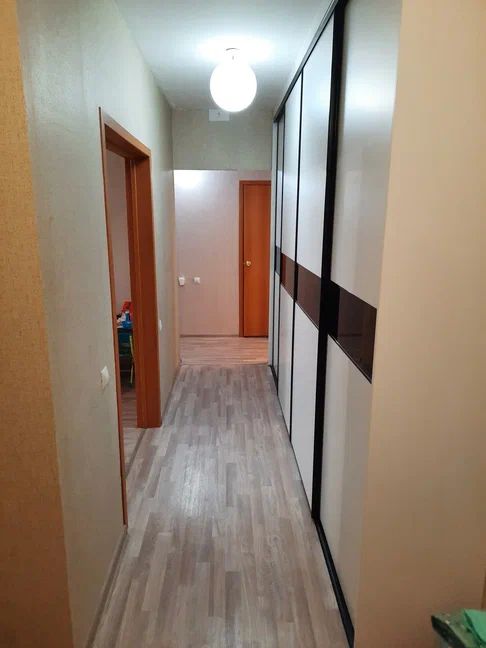 Продажа 3-комнатной квартиры, Кострома, Олега Юрасова ул,  1