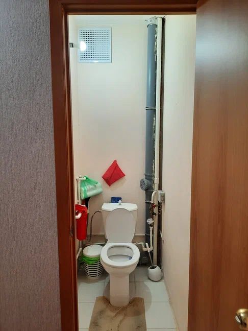 Продажа 3-комнатной квартиры, Кострома, Олега Юрасова ул,  1