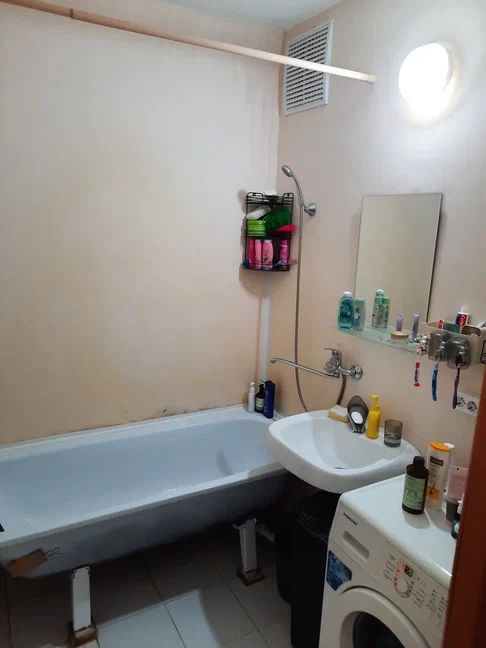 Продажа 3-комнатной квартиры, Кострома, Олега Юрасова ул,  1