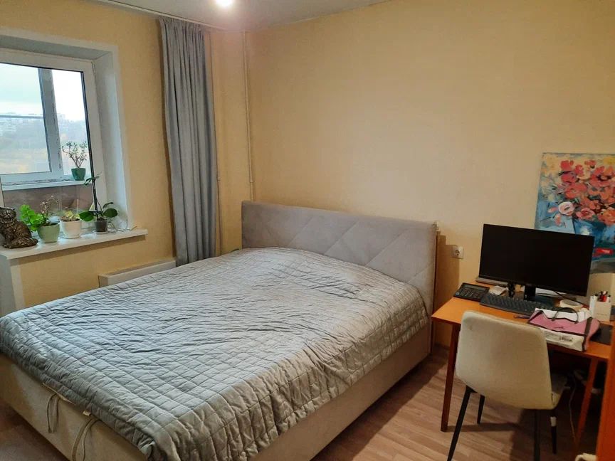 Продажа 3-комнатной квартиры, Кострома, Олега Юрасова ул,  1