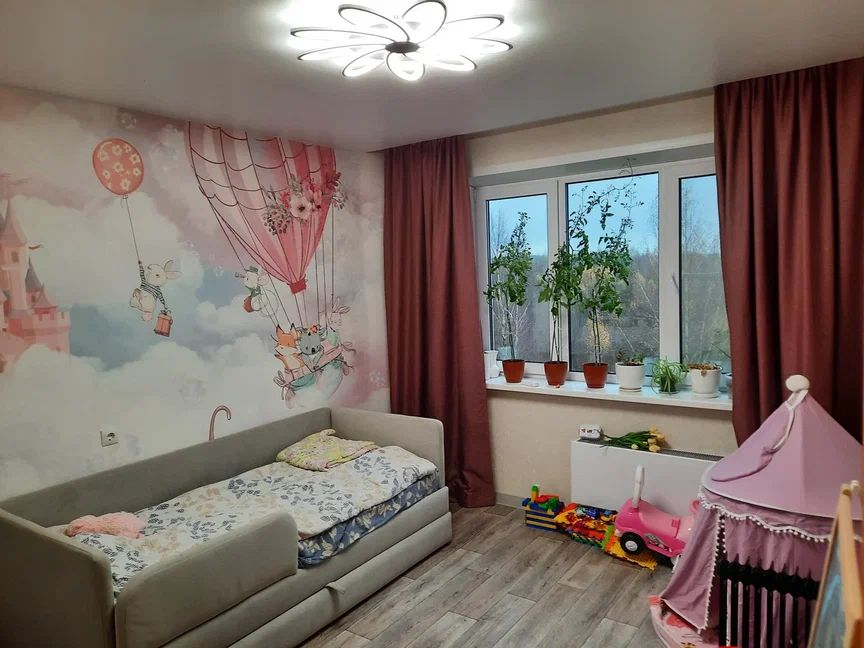 Продажа 3-комнатной квартиры, Кострома, Олега Юрасова ул,  1