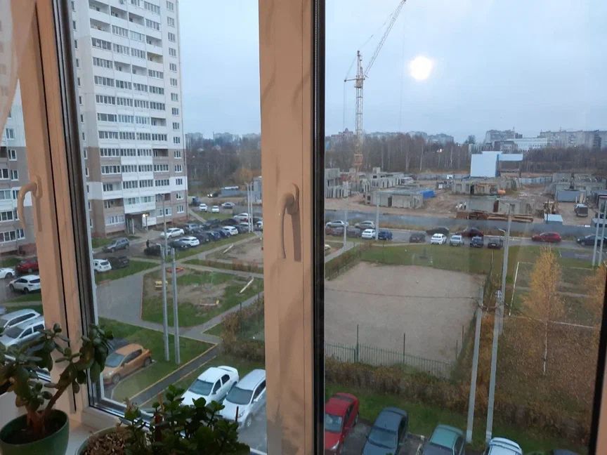 Продажа 3-комнатной квартиры, Кострома, Олега Юрасова ул,  1