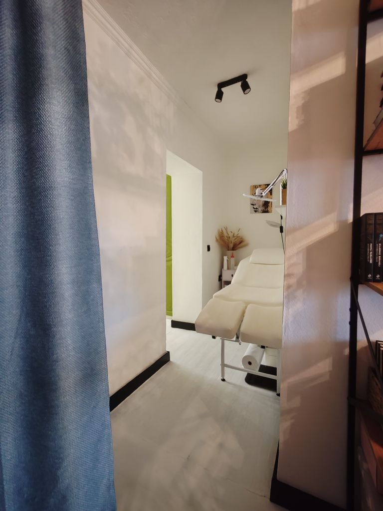 Продажа 3-комнатной квартиры, Саров, Александровича ул,  26