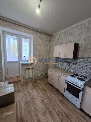 Продажа 2-комнатной квартиры, Белгород, Славянская ул,  7а