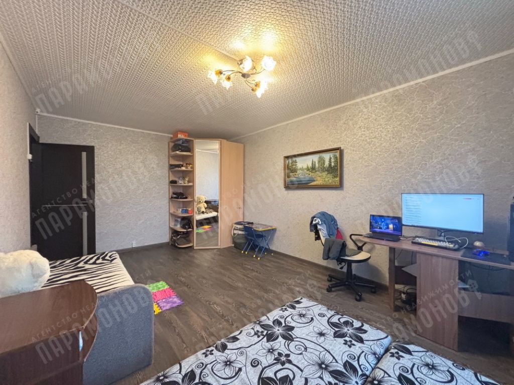 Продажа 3-комнатной квартиры, Тверь, Спортивный пер,  2к4