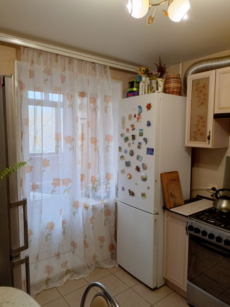 Продажа 2-комнатной квартиры, Нижний Новгород, Яблоневая ул,  14