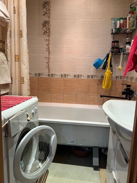 Продажа 3-комнатной квартиры, Нижний Новгород, Комсомольская ул,  6